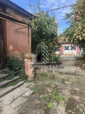 Casă individuală în zona Modern