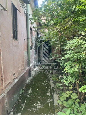 Casă individuală în zona Modern - imagine 5