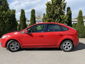 Ford Focus MK2 1.6 Benzina 101 CP An 2011 - imagine 2 Ford Focus MK2 1.6 Benzina 101 CP An 2011 - imagine 2