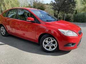 Ford Focus MK2 1.6 Benzina 101 CP An 2011 - imagine 3 Ford Focus MK2 1.6 Benzina 101 CP An 2011 - imagine 3