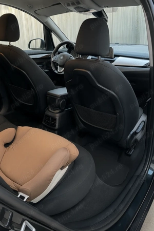 BMW Seria 2 218d Active Tourer - imagine 6