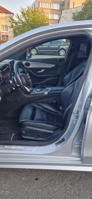 Mercedes C180 AMG 2019 - imagine 8