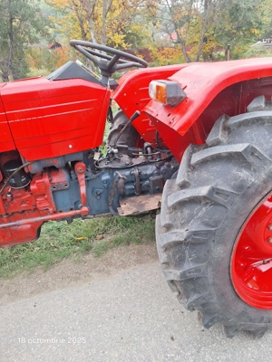 Tractor Universal 445. anvelope spate noi, pornire usoara la rece, instalatie electrica functionala - imagine 3