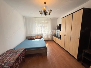 Garsoniera Buzieasului, etaj intermediar