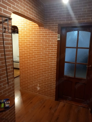 Proprietar  vand apartament 3 camere - imagine 9