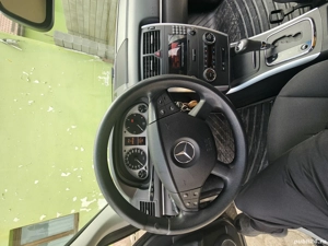 Vand sau schimb Mercedes B180 diesel automată  - imagine 5