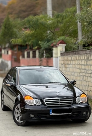 Mercedes c220cdi Automat Euro 4 - imagine 2