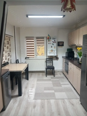 Apartament cu doua camere  - imagine 3