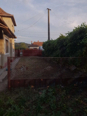 Casă solidă 100 m  construiți + teren 900 m  în Iclod, Cluj. - imagine 8