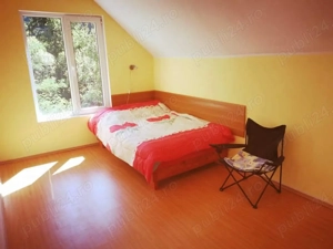 Casă de vacanță, deosebită, sat Sălard com Lunca Bradului Tel    - imagine 6