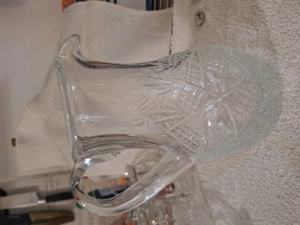 Aceasta este o CARAFA - imagine 3