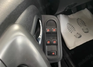 Dacia Duster 1.5 dCi 4x2 Laureate - imagine 15