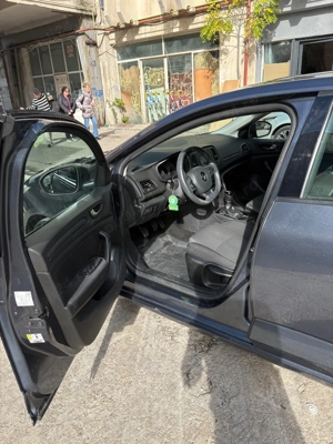 Vând Renault megane, stare ft buna, 76000 km, mașină de birou. - imagine 5