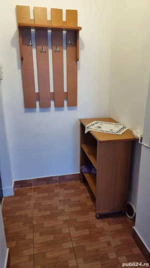 inchiriez garsoniera in Rm Valcea etaj 1 suprafata 26 mp fara balcon zona traian dovali