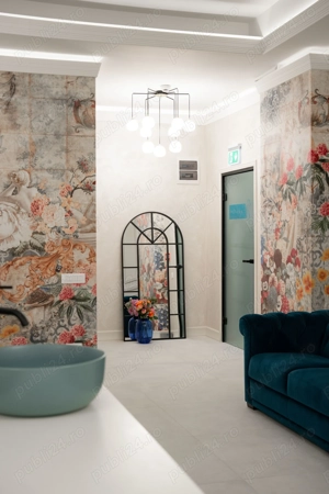 Închiriez spațiu in salon Copou