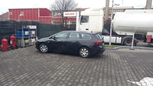 Vând Opel Astra Sports Tourer M1, 2012, 165 CP, 198.000 km - imagine 6