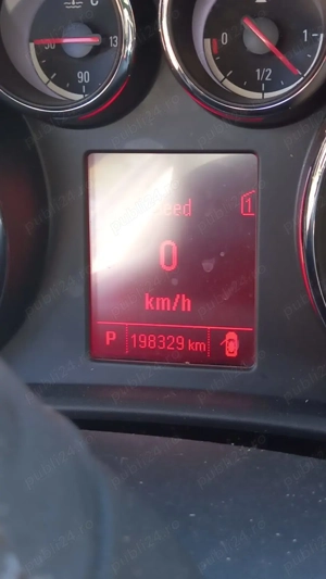 Vând Opel Astra Sports Tourer M1, 2012, 165 CP, 198.000 km - imagine 7