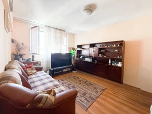 Apartament 3 camere l Fetesti