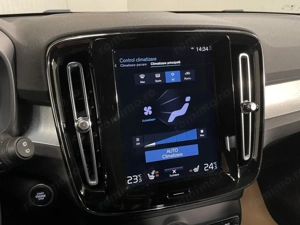 Volvo XC 40 - imagine 19