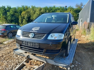 Vw touran 1.6 benzina 102 cp clasic