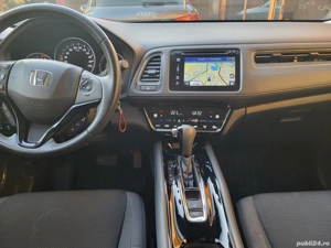 Honda HR-V 2019 1.5 benzină 21.000 km - imagine 4 Honda HR-V 2019 1.5 benzină 21.000 km - imagine 4