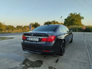 Vând BMW seria 7 în stare bună 321000 km în creștere mașina circulă zilnic, citiți anunțul! - imagine 2