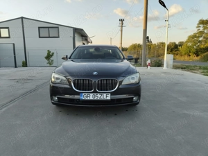 Vând BMW seria 7 în stare bună 321000 km în creștere mașina circulă zilnic, citiți anunțul!
