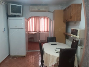  Închiriez apartament 2 camere etaj 2 Robea utilat și mobilat - imagine 6