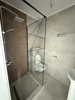 Casa de vanzare la cheie  - imagine 6