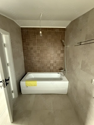 Casa de vanzare la cheie  - imagine 7