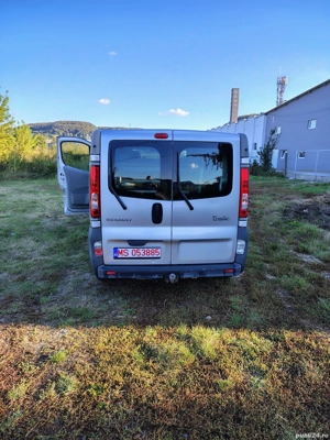 Vând Renault trafic  - imagine 8 Vând Renault trafic  - imagine 8