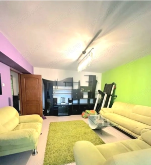 3 camere I. C. Bratianu,  etaj 2 sup 81 mp