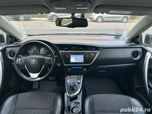 Toyota Auris Hybrid 2015 - imagine 6
