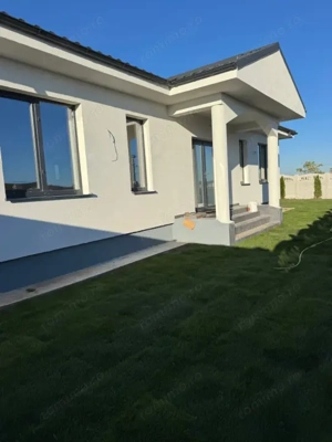 Casa parter, 111 mp utili, 400 mp teren, zona Metro - imagine 3