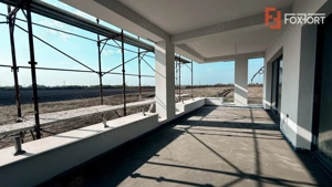 COMISION 0% Apartament cu 3 camere si terasa de 25 mp, etaj 1 - Torontalului - imagine 11