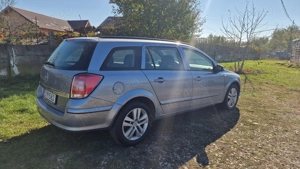 Opel Astra H 2008 - 1.9 Diesel - Import Italia - Stare foarte buna - imagine 3 Opel Astra H 2008 - 1.9 Diesel - Import Italia - Stare foarte buna - imagine 3