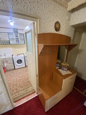 Apartament-250 euro-etaj 3 - imagine 6 Apartament-250 euro-etaj 3 - imagine 6