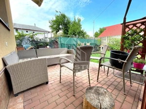 Casa individuala cu 7 camere,3 bai si garaj, P+1, zona Aradului - imagine 19