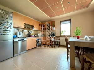 Casa individuala cu 7 camere,3 bai si garaj, P+1, zona Aradului - imagine 3