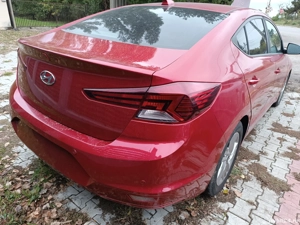 Hyundai Elantra 2.0MPI 2019 - imagine 4 Hyundai Elantra 2.0MPI 2019 - imagine 4
