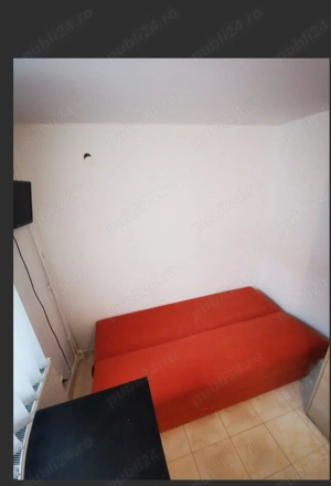 Urgent-garsoniera de inchiriat la casa