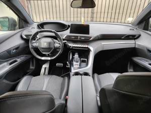 Peugeot 5008 1.2  EAT8  - imagine 10