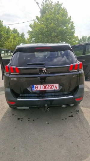 Peugeot 5008 1.2  EAT8  - imagine 8