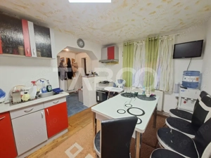 Casa cu 6 camere 720 mp teren in sat Bungard din judetul Sibiu - imagine 7