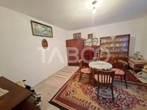 Casa cu 6 camere 720 mp teren in sat Bungard din judetul Sibiu - imagine 16