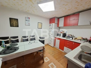 Casa cu 6 camere 720 mp teren in sat Bungard din judetul Sibiu - imagine 8
