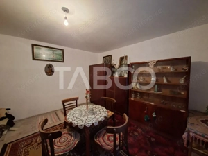 Casa cu 6 camere 720 mp teren in sat Bungard din judetul Sibiu - imagine 17