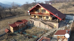 Casă de vacanță de vânzare pe Valea Vâlsanului, în comuna Brăduleț, sat Brădetu, județ Argeș.