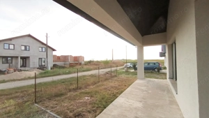Casă nouă de vanzare