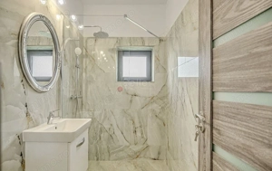 Zona Linistita Structura Generoasa - imagine 18